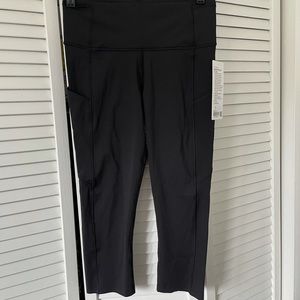 NWT Fast and Free Crop